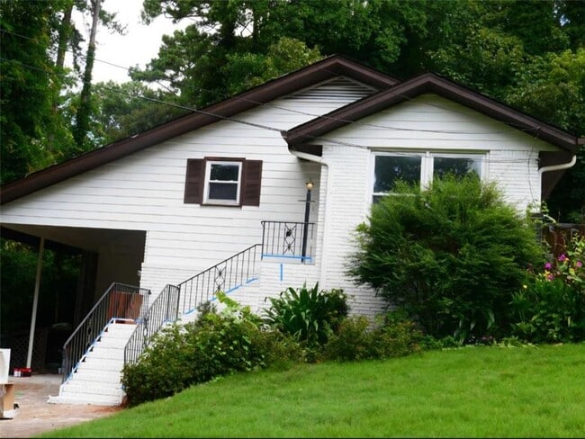 4197 Danforth Rd SW in Atlanta, GA - Building Photo - Building Photo