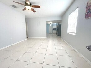 324 SW 22nd St in Fort Lauderdale, FL - Building Photo - Building Photo