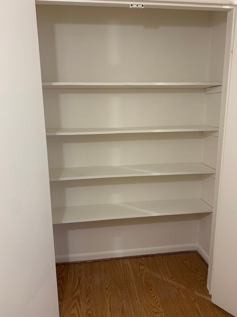 Carson Square Apartments in Hampton, VA