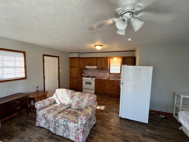 1109 Shasta St in Sulphur, LA - Building Photo - Building Photo