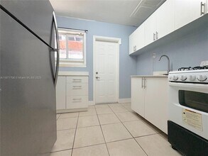 1815 McKinley St in Hollywood, FL - Foto de edificio - Building Photo