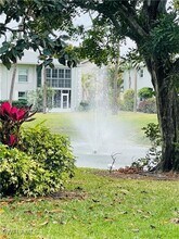 7092 Nantucket Cir in North Fort Myers, FL - Foto de edificio - Building Photo