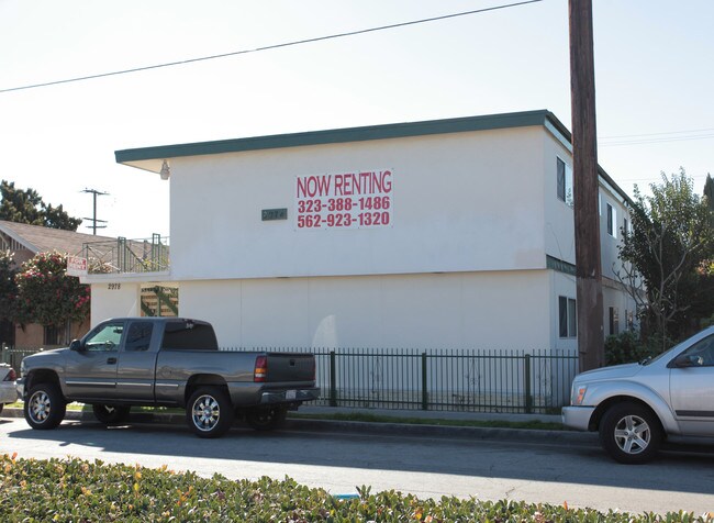 2978 Randolph St in Huntington Park, CA - Building Photo - Building Photo