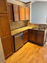 4814 Meadow Valley Dr in West Des Moines, IA - Building Photo - Building Photo