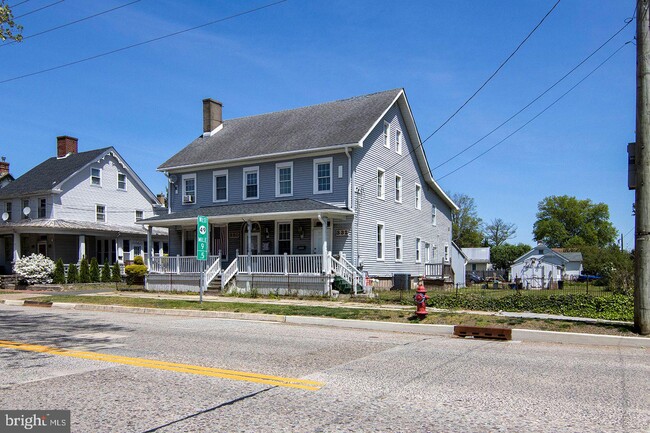 330-332-332 E Broadway in Salem, NJ - Building Photo - Building Photo