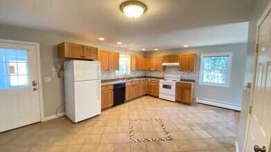 308 Silver St in Middleton, NH - Building Photo - Building Photo
