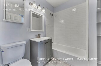 6024 S St Lawrence Ave-Unit -3 in Chicago, IL - Building Photo - Building Photo