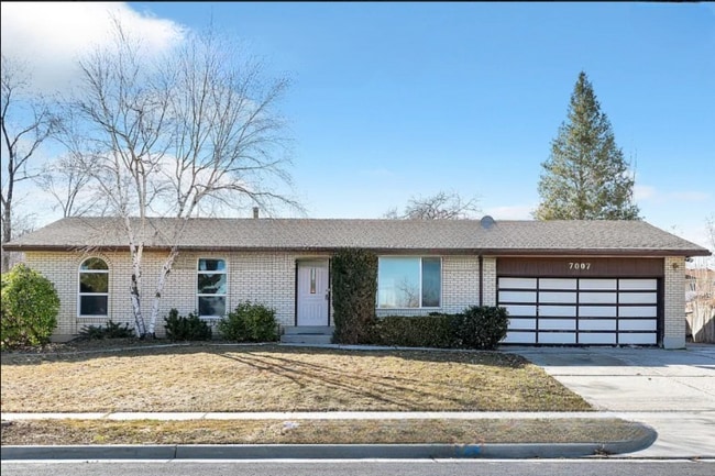 property at 7007 Copperhill Dr