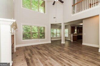 1050 Cureton Dr in Austell, GA - Building Photo - Building Photo