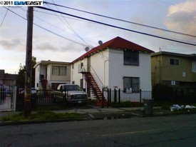 1063 81st Ave Apartamentos