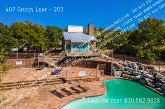 407 Green Leaf in Horseshoe Bay, TX - Building Photo - Building Photo