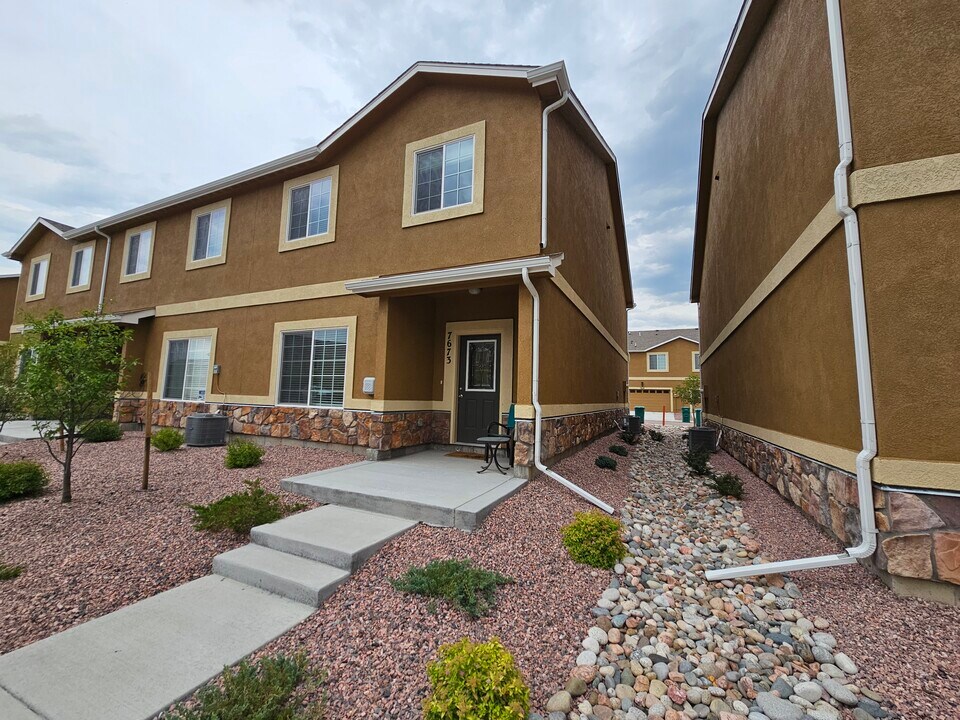 7673 Jack Pine Grv in Colorado Springs, CO - Building Photo