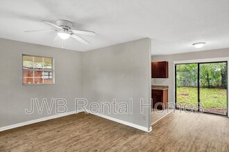 9613 Priory Ave in Jacksonville, FL - Building Photo - Building Photo