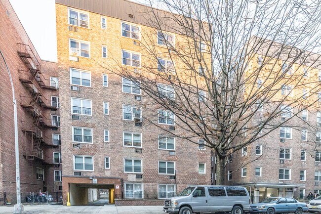 14343 41st Ave in Flushing, NY - Building Photo - Building Photo