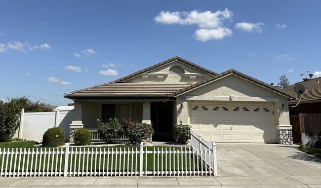 property at 174 McGinnis Ave