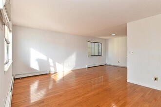 1308 46th St in North Bergen, NJ - Building Photo - Building Photo