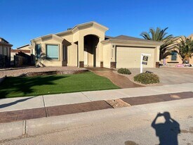 14317 Woods Point Ave in El Paso, TX - Building Photo