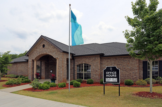 Heron Cove Apartments in Enterprise, AL - Building Photo - Building Photo