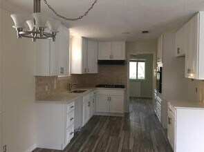 6011 Beaudry Dr in Houston, TX - Building Photo - Building Photo