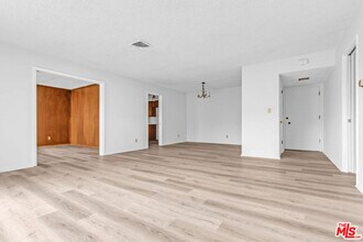 732 Lorraine Blvd in Los Angeles, CA - Building Photo - Building Photo