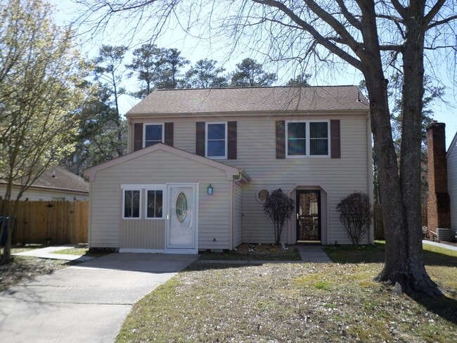 property at 2109 Clarion Ct