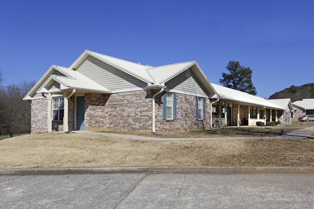 Chestnut Hills Apartments in Altoona, AL - Building Photo