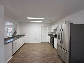 6627 Diamond Pass in San Antonio, TX - Building Photo - Building Photo