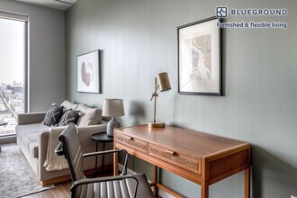 100 Van Ness Ave-Unit -FL25-ID1484 in San Francisco, CA - Building Photo - Building Photo