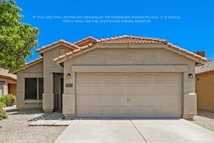 40071 N Cassara Dr in San Tan Valley, AZ - Building Photo
