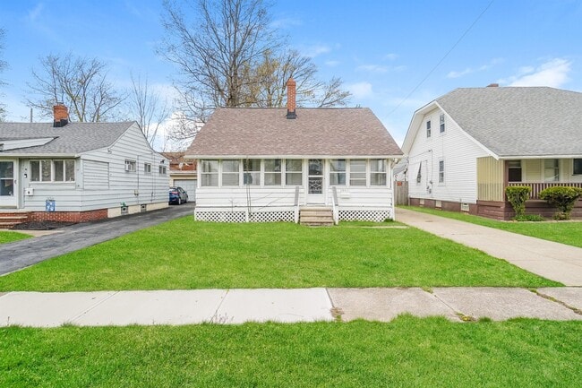 property at 19431 Tyronne Ave