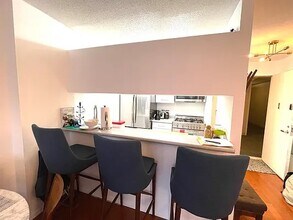 2 S End Ave in New York, NY - Building Photo - Building Photo