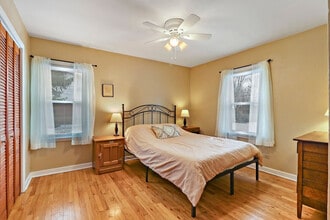 3964 Grandview Ave in Gurnee, IL - Building Photo - Building Photo