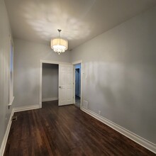 3719 W Wrightwood Ave in Chicago, IL - Building Photo - Building Photo