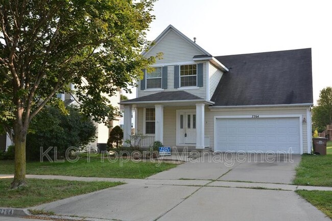 7764 Beech Tree Ln in West Des Moines, IA - Building Photo - Building Photo