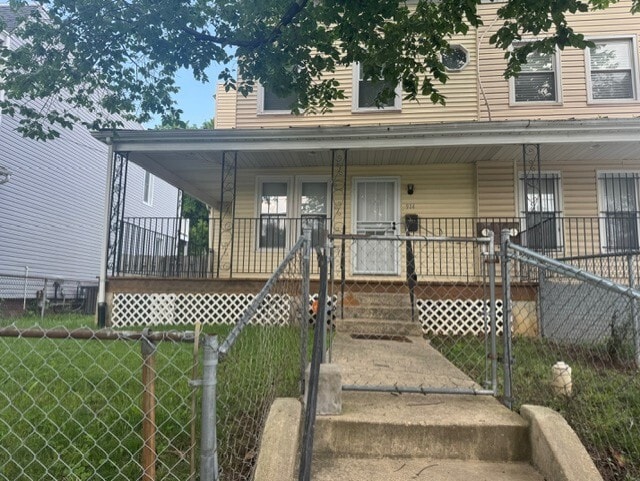 property at 914 Savannah St SE