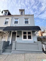 213 W Chew St in Allentown, PA - Building Photo