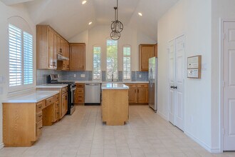 7305 Netherlands Ln in Plano, TX - Building Photo - Building Photo