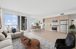 1915 Park in Los Angeles, CA - Building Photo