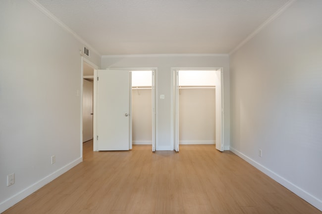 2601 Penny Ln, Unit 113 in Austin, TX - Building Photo - Building Photo