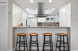 13334 Polo Club Rd in Wellington, FL - Building Photo - Building Photo