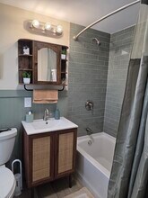 1081 Main St in Woburn, MA - Building Photo - Building Photo