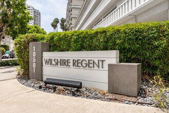 Wilshire Regent Condos in Los Angeles, CA - Building Photo - Building Photo