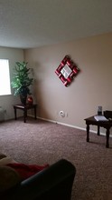 Kamiakin North Apartments in Kennewick, WA - Building Photo - Building Photo