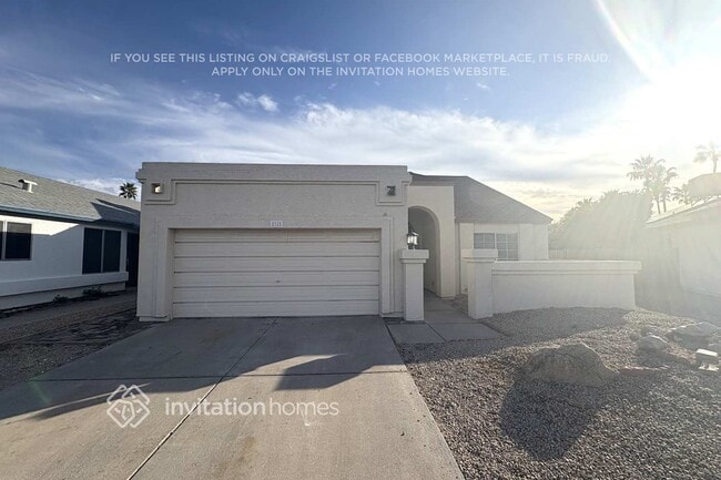 property at 5925 W Shangri La Rd