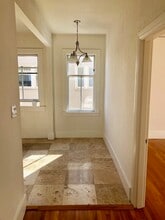 810 York St in Oakland, CA - Building Photo - Building Photo