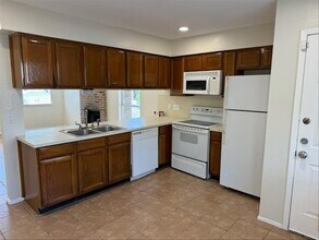 1504 Waterloo Tr in Austin, TX - Building Photo - Building Photo