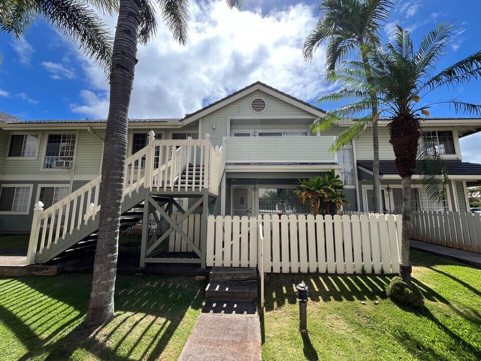 94-1505-1505 Waipio Uka St in Waipahu, HI - Building Photo