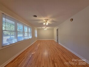 9301 Gold Hill Rd in Mount Pleasant, NC - Building Photo - Building Photo