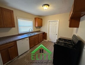 3801 40th Ave in Sacramento, CA - Building Photo - Building Photo