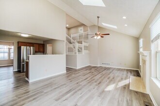 691 Hunnicut Dr in Reynoldsburg, OH - Building Photo - Building Photo